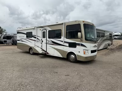 Consignment 2013 Thor Motor Coach Windsport 33G for sale in Littleton