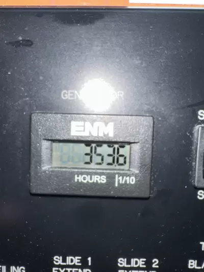 Consignment 2013 Thor Motor Coach Windsport 33G — photo 23
