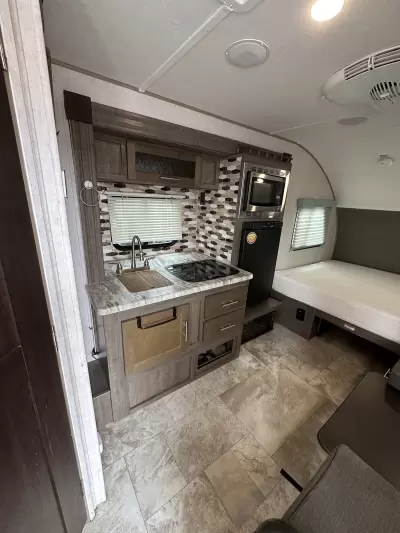 Consignment 2018 Forest River r-pod RP-180 — photo 7