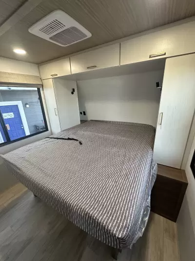 New 2026 Forest River Vibe 2800RL — photo 20
