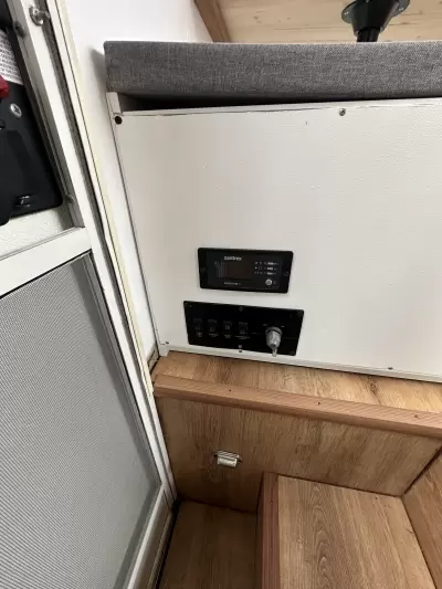 Used 2008 Gulfstream Vista Cruiser Mini 4230 — photo 3